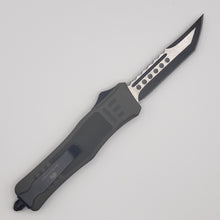 Load image into Gallery viewer, Medium Buffalo Devildog OTF knife, 8.2 inches open
