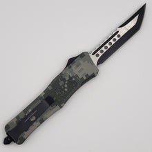 Load image into Gallery viewer, Large Buffalo Urban &amp; Green CAMO OTF knife, 9.5 inches open
